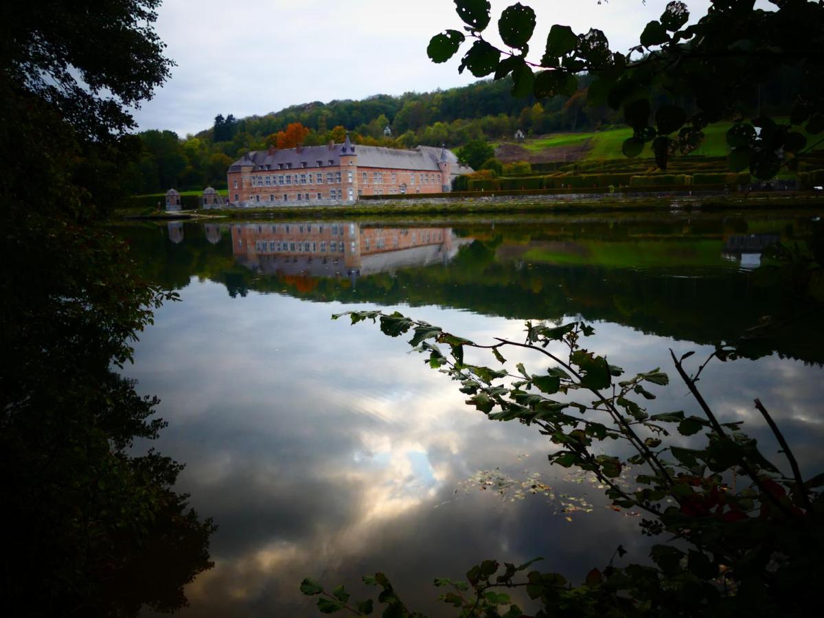 Villa Au repaire des écureuils Waulsort Esterno foto