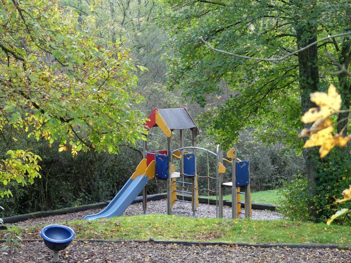 Villa Au repaire des écureuils Waulsort Esterno foto